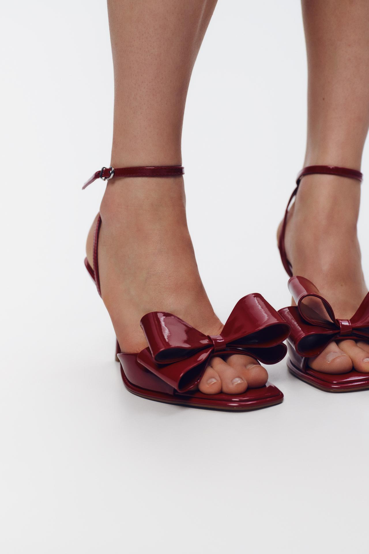 ZARA Patent‑Effect Bow Sandals