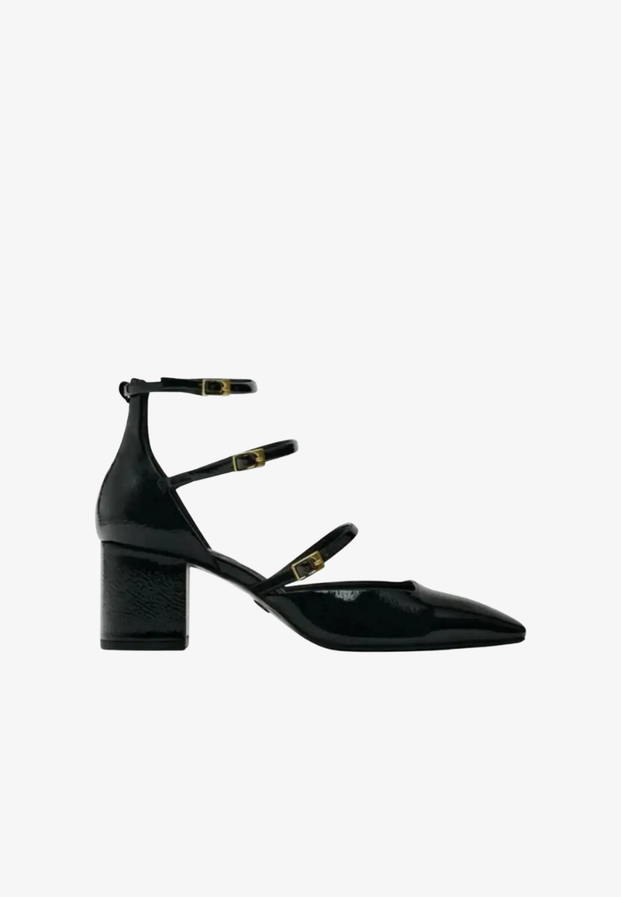 ZARA Buckled block heel shoes