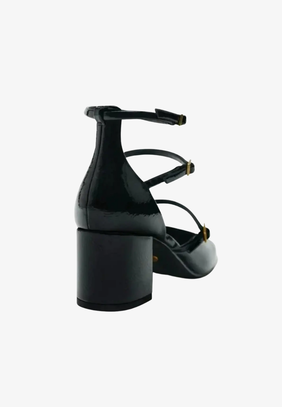 ZARA Buckled block heel shoes