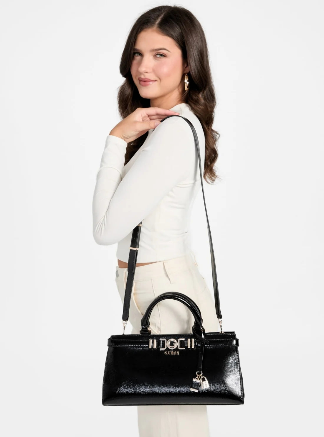 GUESS Womens Black Cirene