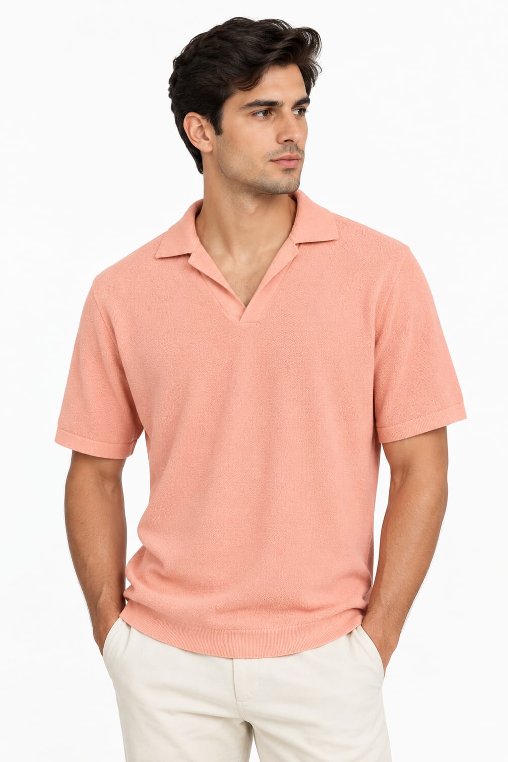 short-sleeve knitted polo shirt with a V-neck opening and a collar,
